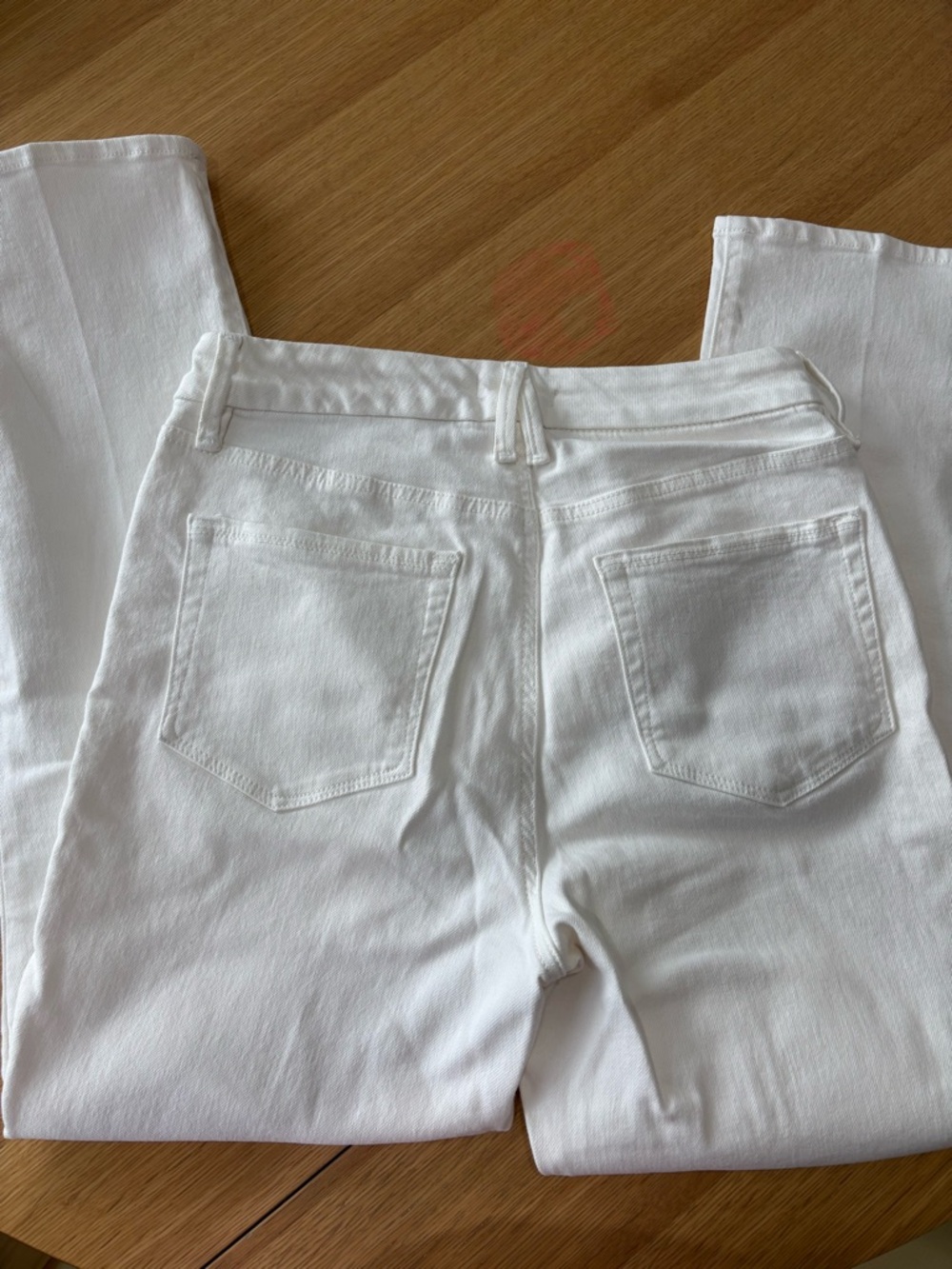 Good American Good Legs Straight Light Compression Jeans - Picture 8 of 9